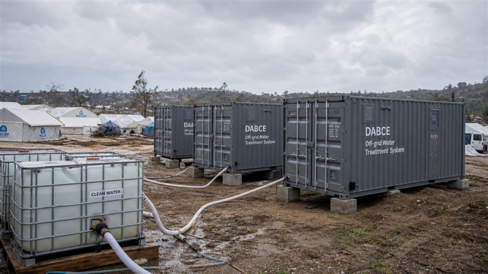 Rapid off-grid water supply in emergency conditions